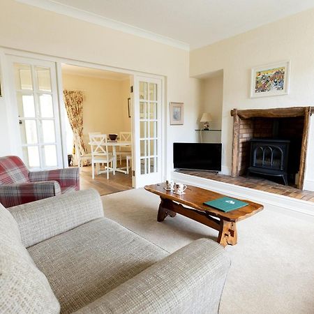 Fir Tree Cottage - Cosy 3 Bed Cottage In Penrhyn Bay With Beautiful Sea Views And Access To Snowdonia Рос-он-Си Экстерьер фото