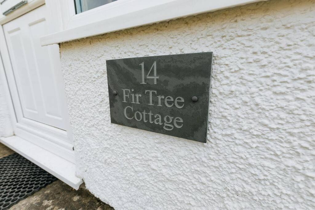 Fir Tree Cottage - Cosy 3 Bed Cottage In Penrhyn Bay With Beautiful Sea Views And Access To Snowdonia Рос-он-Си Экстерьер фото