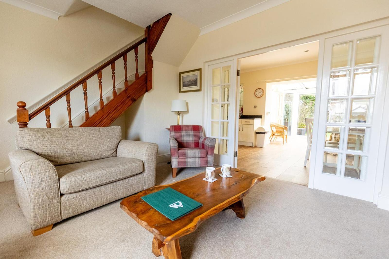 Fir Tree Cottage - Cosy 3 Bed Cottage In Penrhyn Bay With Beautiful Sea Views And Access To Snowdonia Рос-он-Си Экстерьер фото